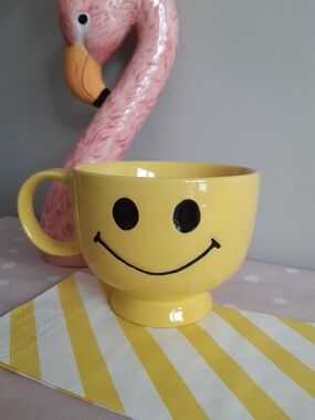 Large Smiley Mug